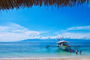 Read more about the article Island Adventure Awaits: Hopping Islands in Mindanao