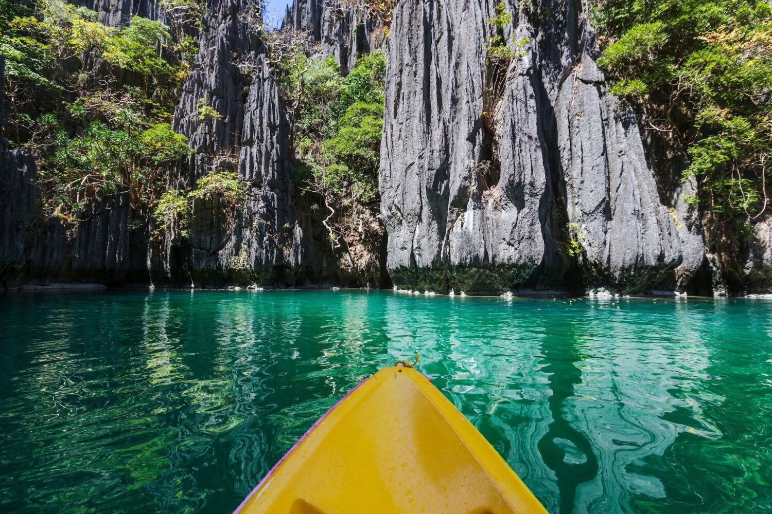 Kayak Small Lagoon El Nido Bacuit Bay 1