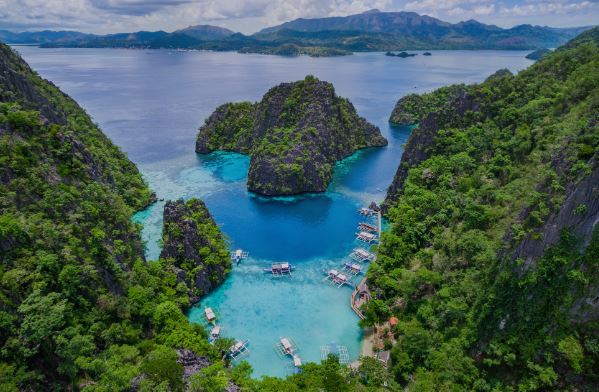 Kayangan Lake 1