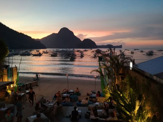 You are currently viewing El Nido’s Vibrant Nightlife Scene