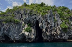 Read more about the article El Nido’s Geopark Status: Geological Marvels