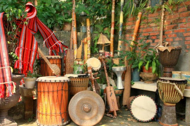 You are currently viewing 10 Traditional Music Instruments: The Soul of Palawan