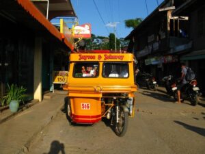 Read more about the article Unique Transportation Modes: Tricycles and Bangkas in Palawan